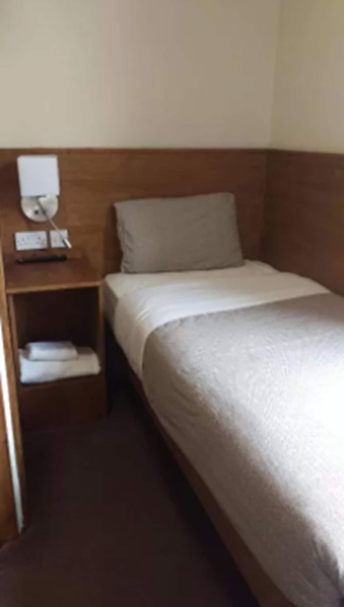Cambridge House Hotel EDI Kültér fotó