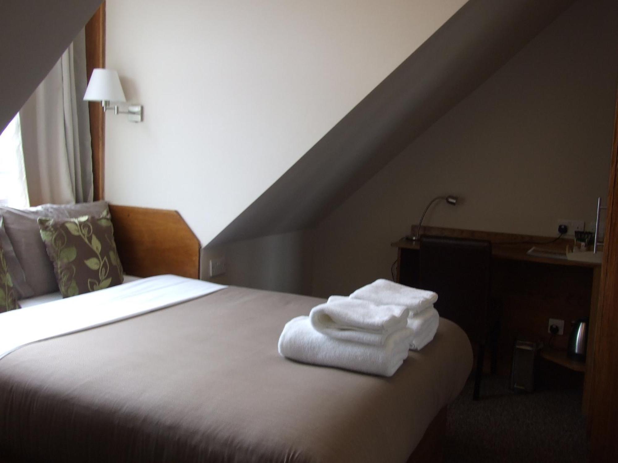 Cambridge House Hotel EDI Kültér fotó
